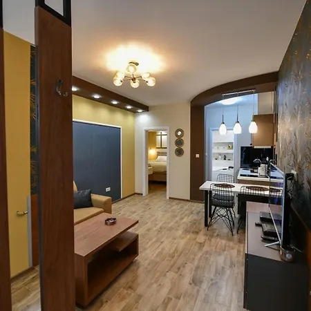 Dolar Apartment *